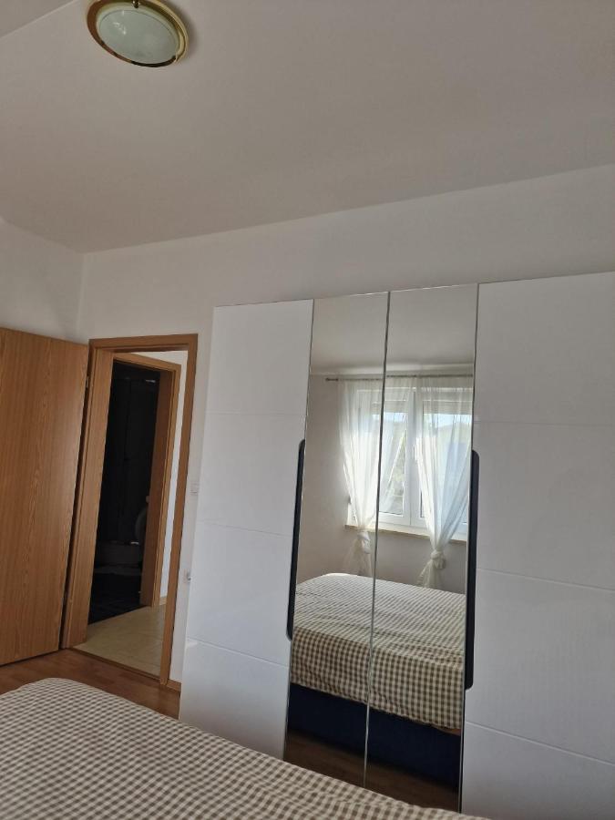 Apartmani Ivan Rtina Luaran gambar