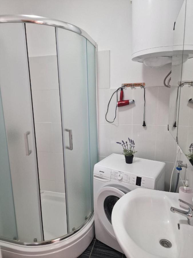 Apartmani Ivan Rtina Luaran gambar