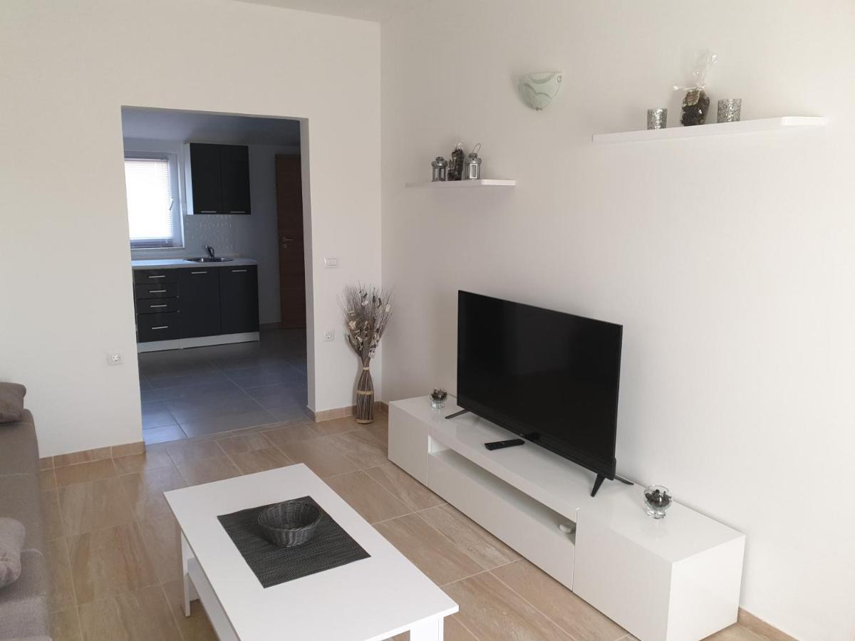 Apartmani Ivan Rtina Luaran gambar