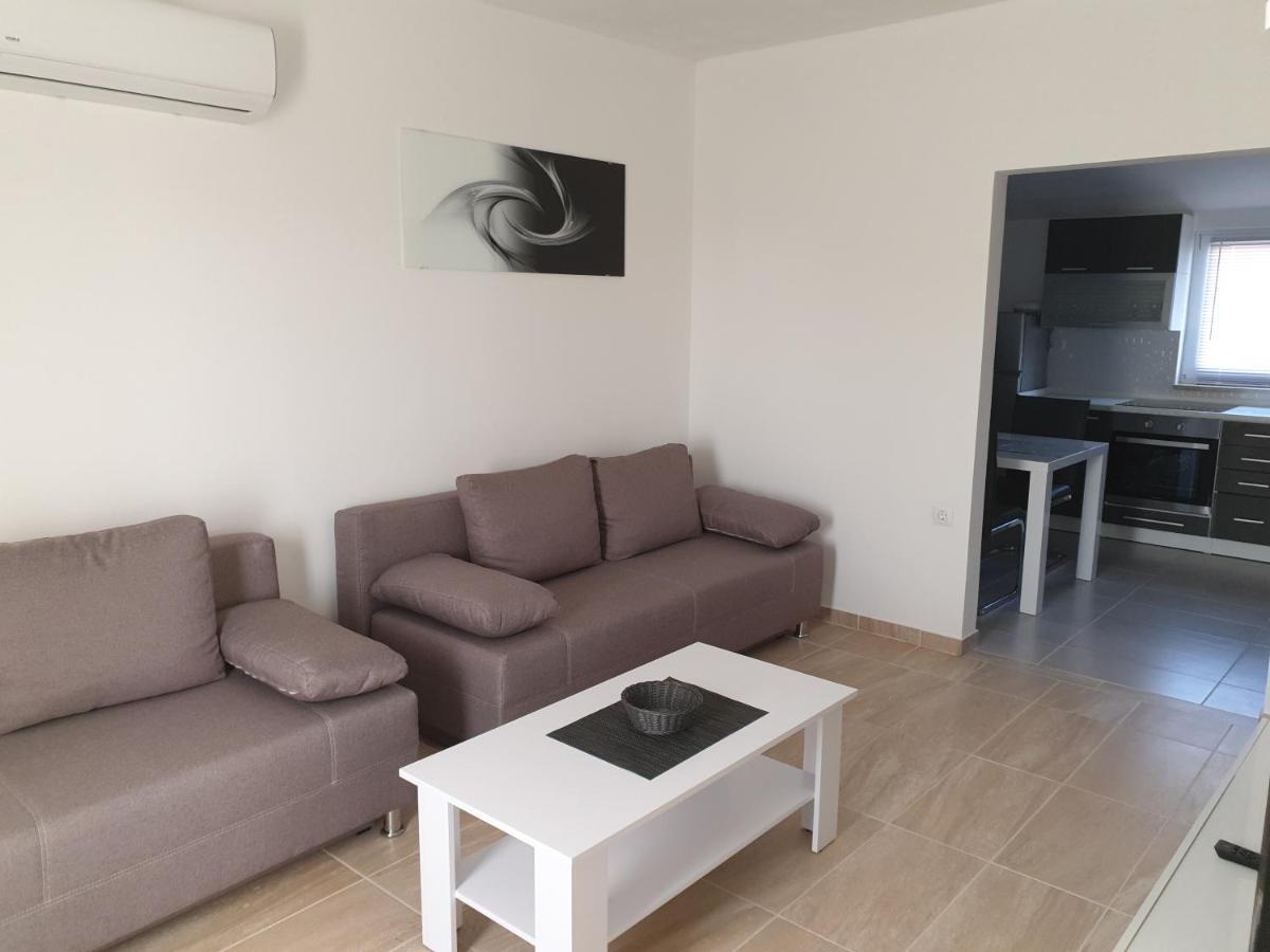Apartmani Ivan Rtina Luaran gambar